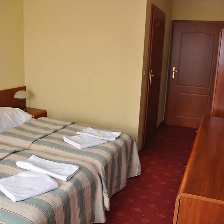 호텔 Morze 우스트카